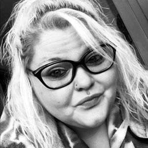 Meet your Posher, Laken